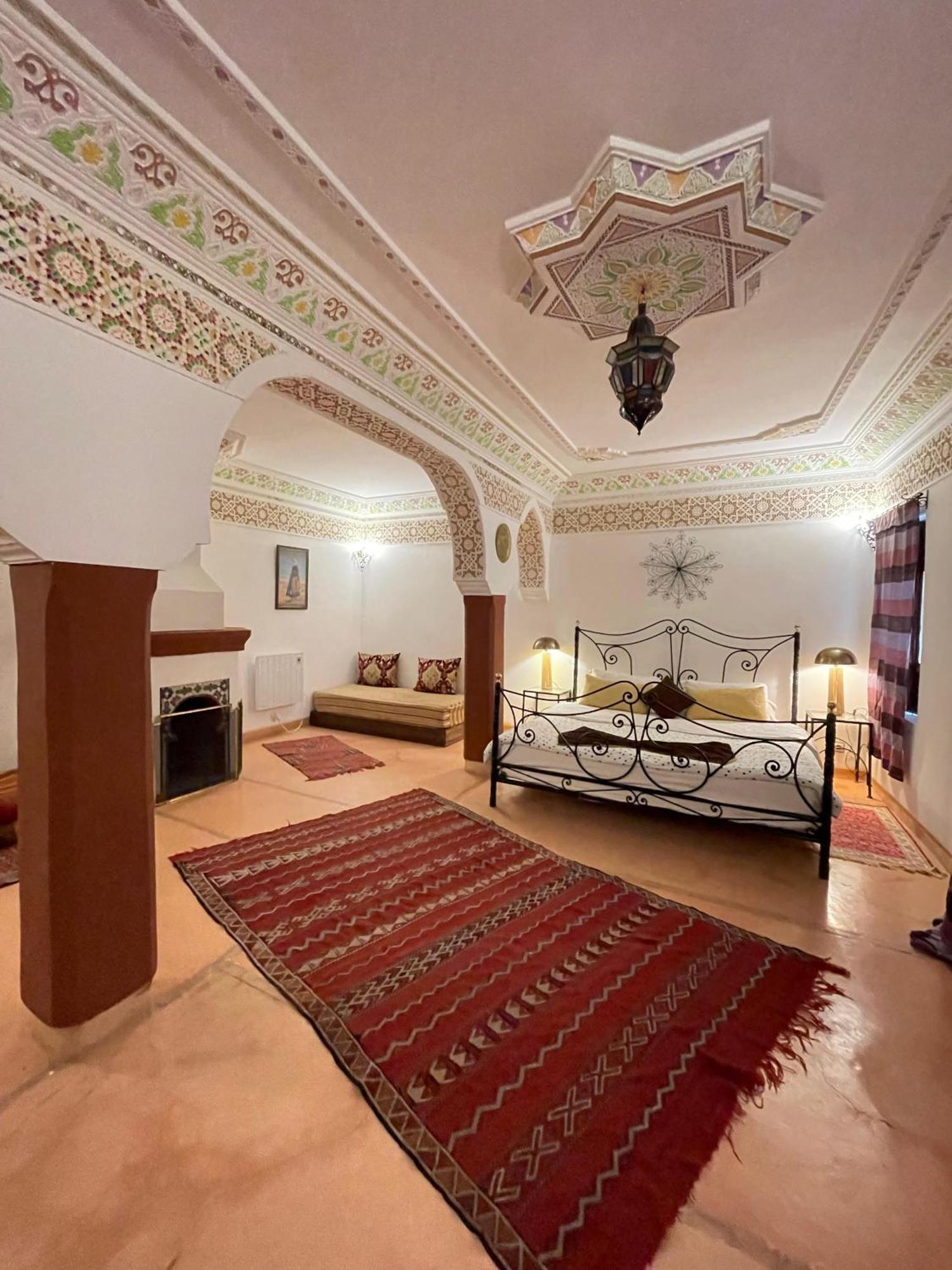 Le Dromadaire Bleu By Weekome Bed & Breakfast Marrakesh
